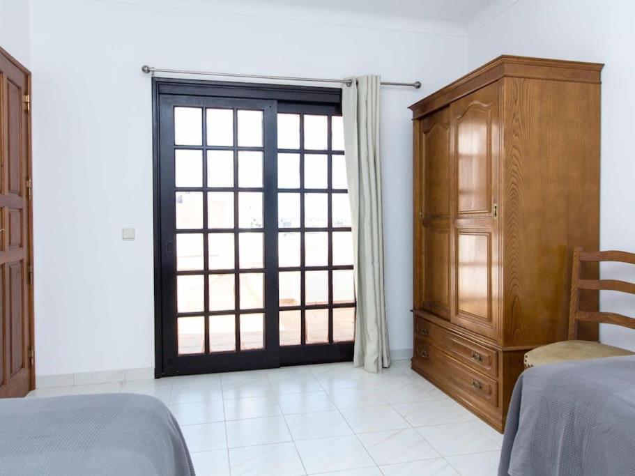 Villa Dogueno- Privat Pool & Privacy & Albufeira Center ภายนอก รูปภาพ