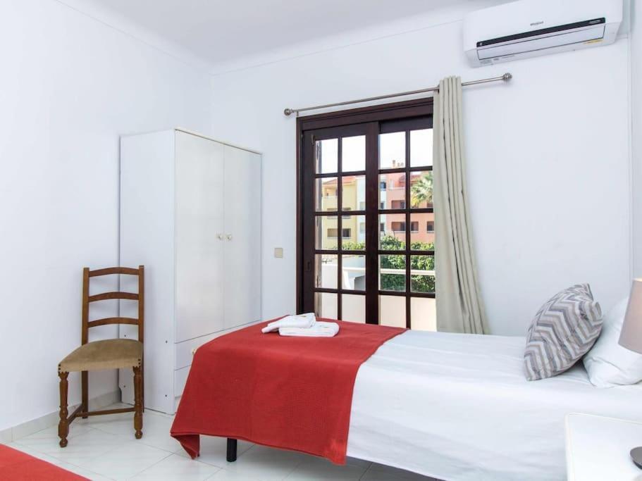 Villa Dogueno- Privat Pool & Privacy & Albufeira Center ภายนอก รูปภาพ